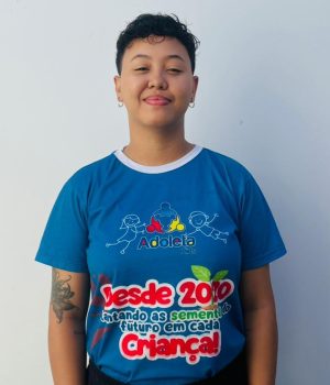 Auxiliar de Educadora Vitoria do Rosario