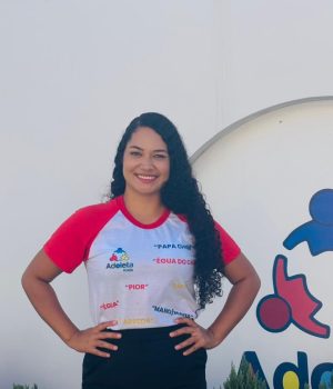 Educadora Raylane Nascimento